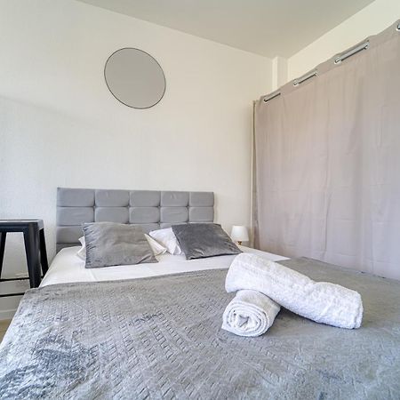 Le Muse Quartier Ville Proche Transport Parking Prive Un-Sejour-A-Part Metz Exterior foto